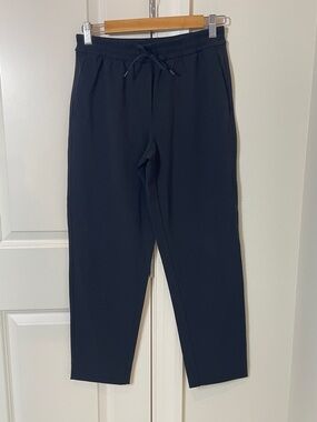 Lululemon Women’s Pull On Ankle Pant